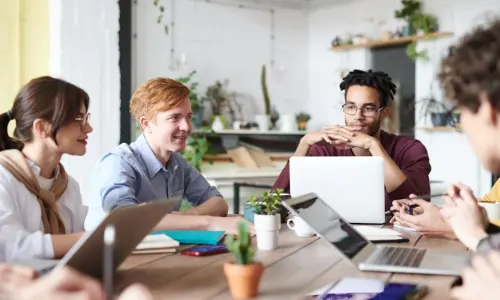 Friendly and collaborative learning environment